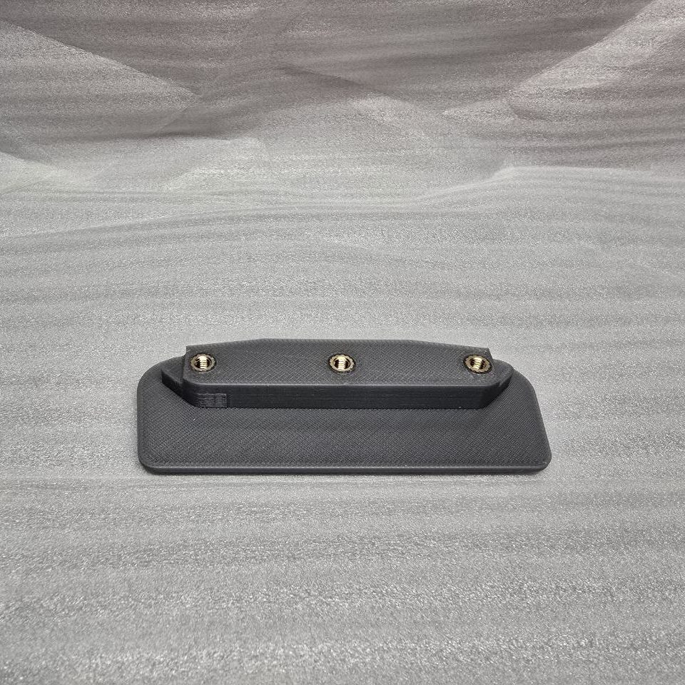 Ручка крышки бардачка на автобус Yutong — изображение 4